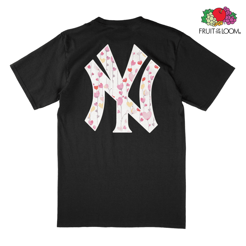 NY Yankees Hearts T-Shirt (Back Print), Black, FRUIT OF THE LOOM